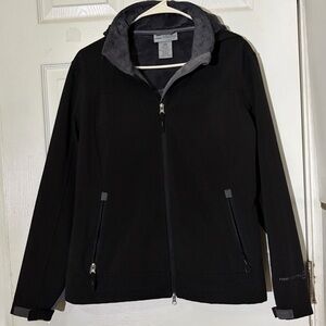 Free Country Hodeed Full Zipper Black Softshell Jacket with Gray Accents Sz L